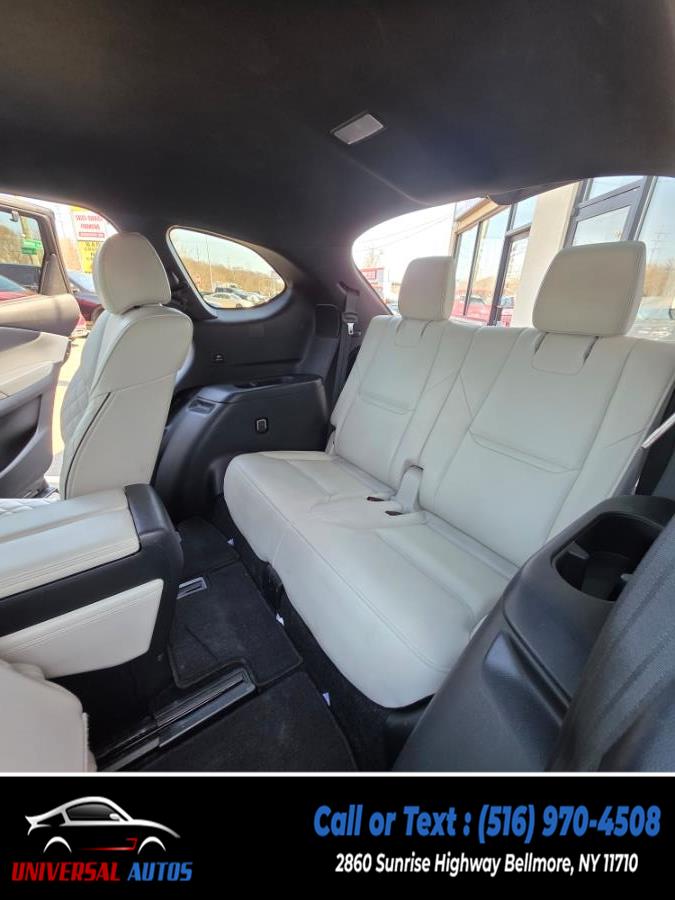 2023 Mazda CX-9 Signature AWD photo
