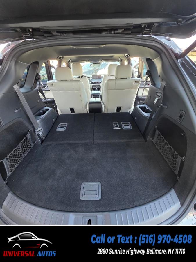 2023 Mazda CX-9 Signature AWD photo