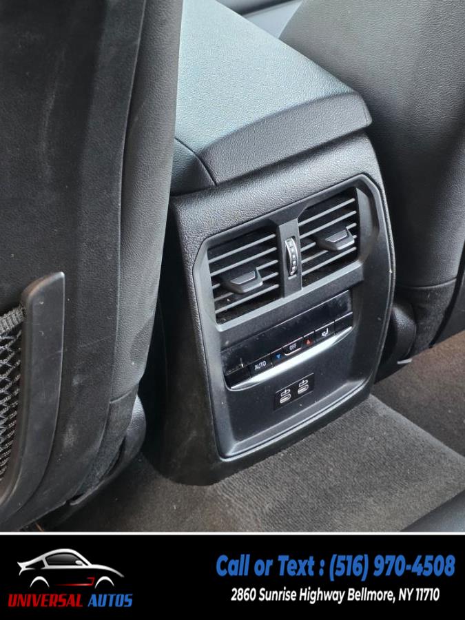 2021 BMW 3-Series 330i xDrive Sedan North Americ photo