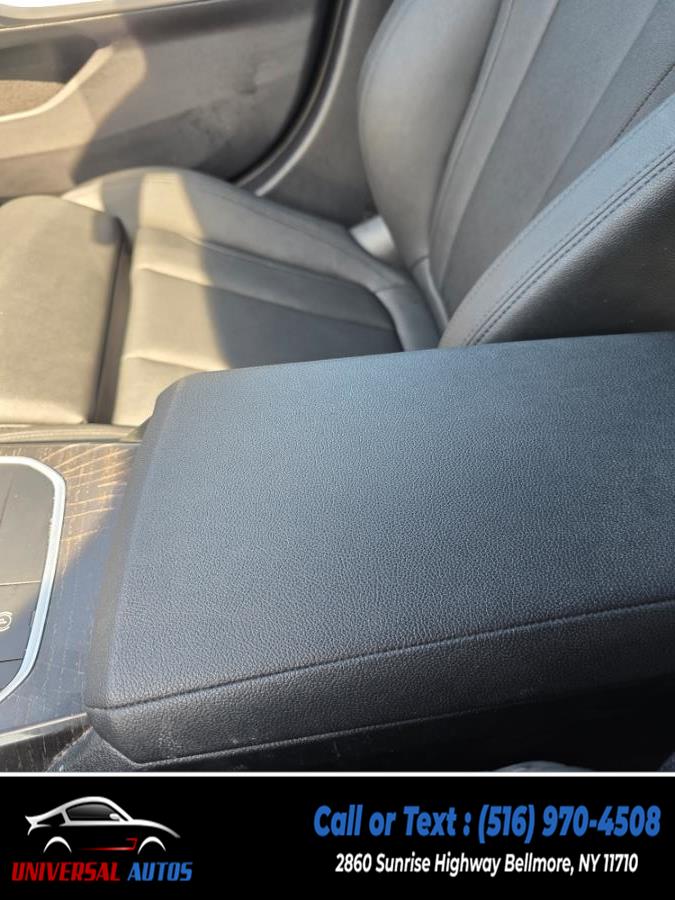 2021 BMW 3-Series 330i xDrive Sedan North Americ photo