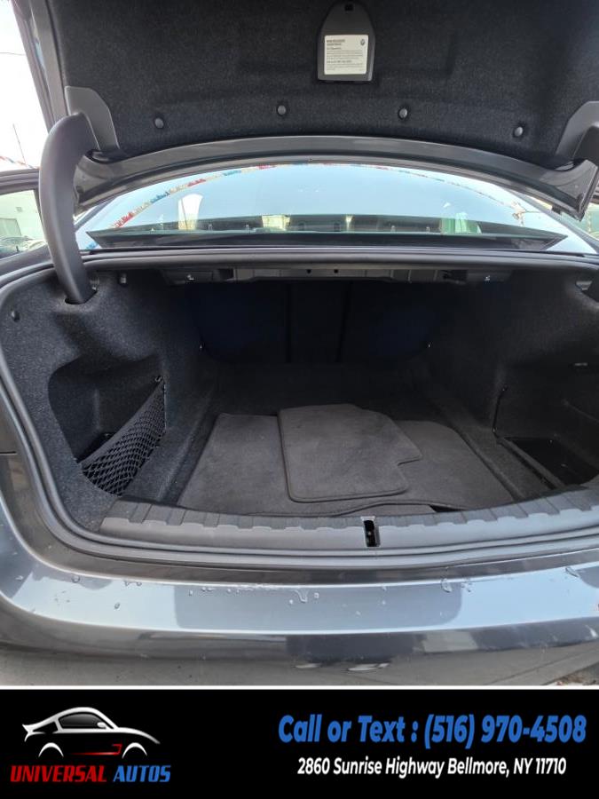 2021 BMW 3-Series 330i xDrive Sedan North Americ photo