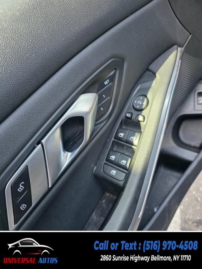 2021 BMW 3-Series 330i xDrive Sedan North Americ photo