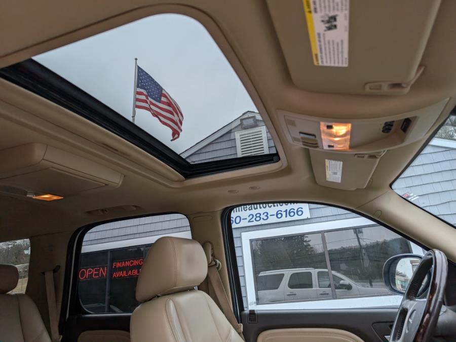 2010 GMC Yukon Denali photo