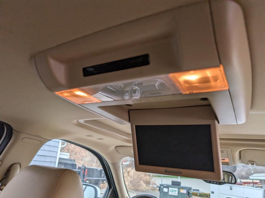 2010 GMC Yukon Denali photo