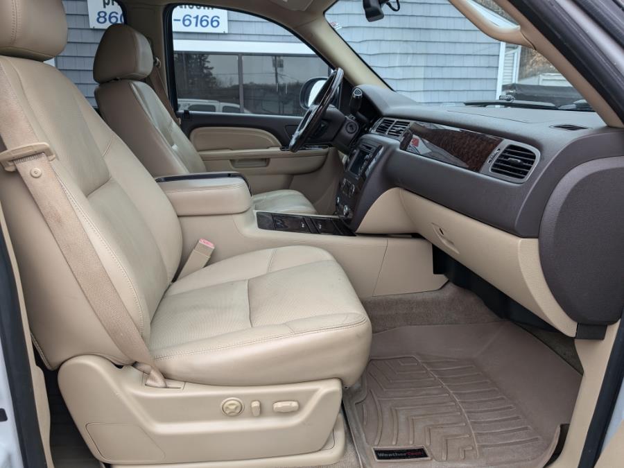 2010 GMC Yukon Denali photo
