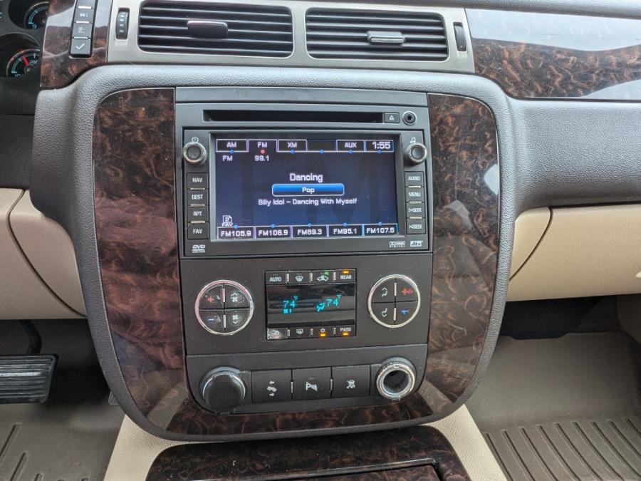 2010 GMC Yukon Denali photo