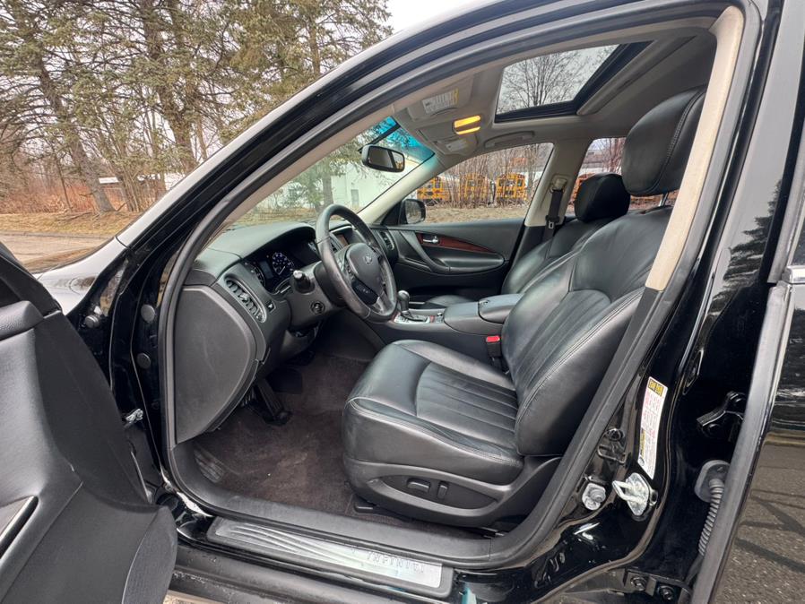 2017 Infiniti QX50 AWD photo