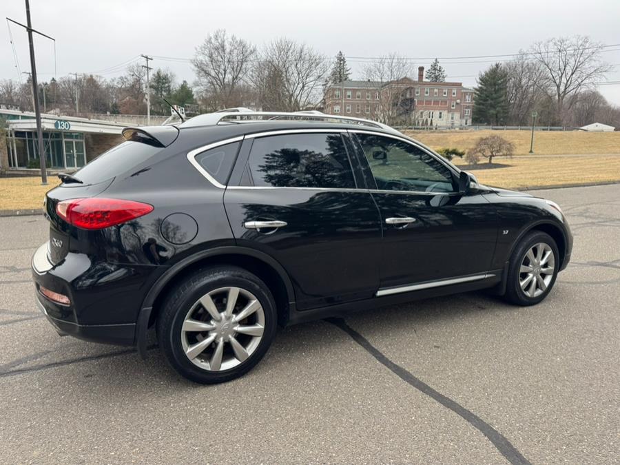 2017 Infiniti QX50 AWD photo