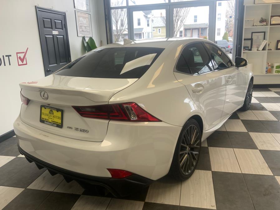 2015 Lexus IS 250 photo