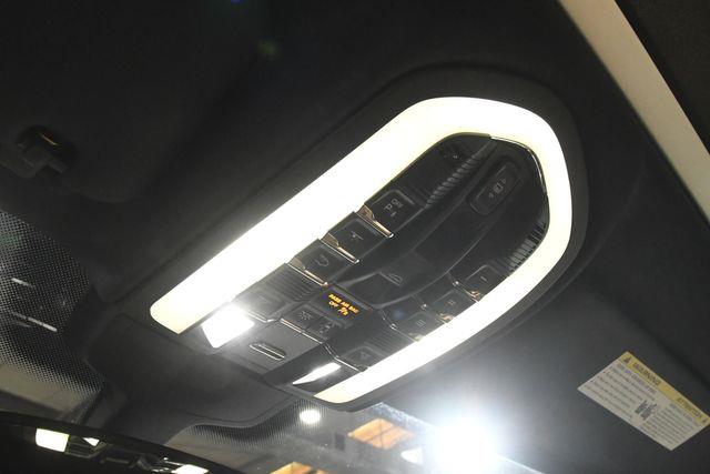 2016 Porsche Cayenne S photo