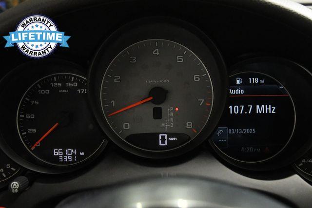 2016 Porsche Cayenne S photo