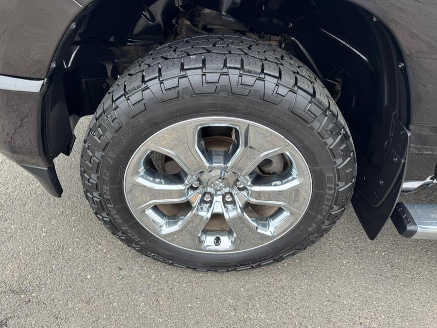 2019 RAM 1500 Big Horn/Lone Star 4x4 Crew Ca photo