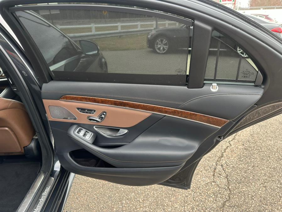 2016 Mercedes-Benz S-Class 4dr Sdn S 550 4MATIC photo