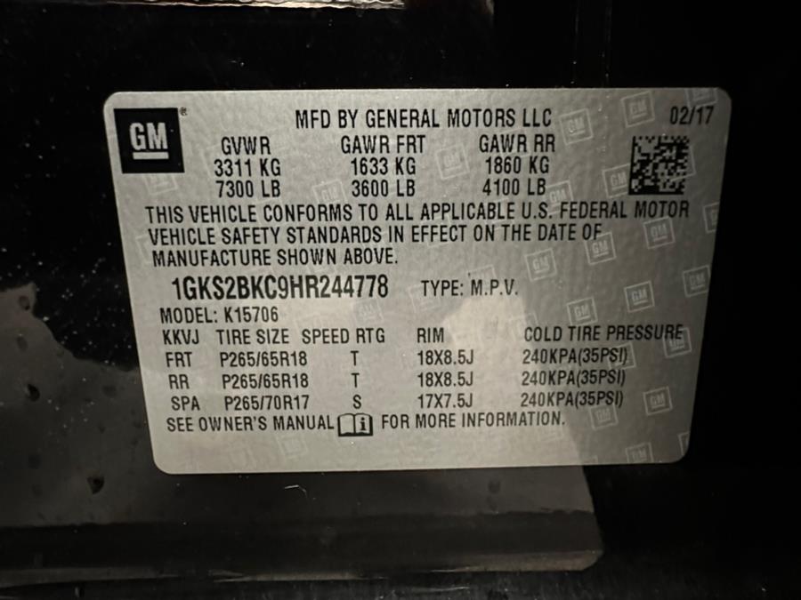 2017 GMC Yukon 4WD 4dr SLT photo