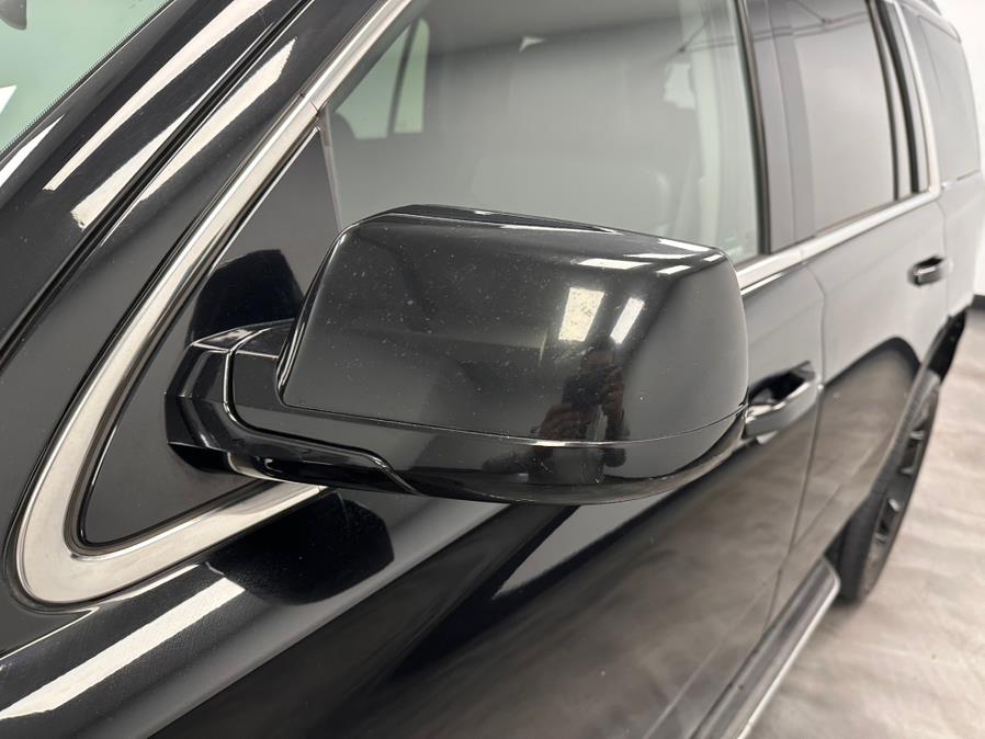2017 GMC Yukon 4WD 4dr SLT photo