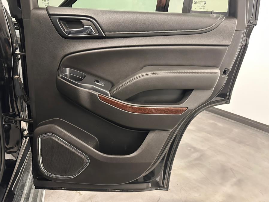 2017 GMC Yukon 4WD 4dr SLT photo