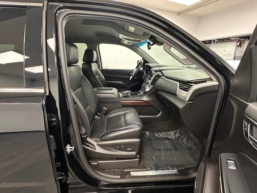 2017 GMC Yukon 4WD 4dr SLT photo