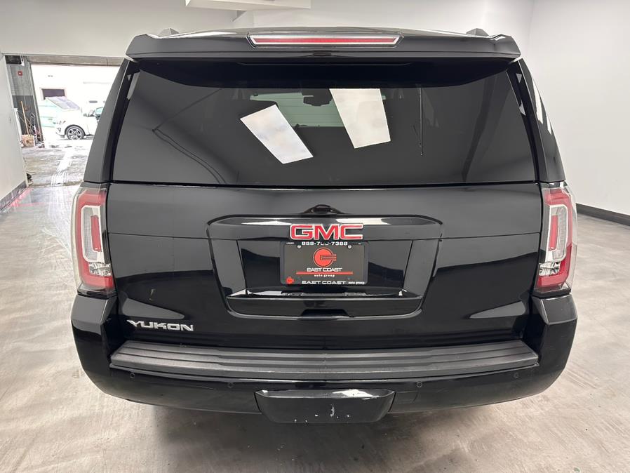 2017 GMC Yukon 4WD 4dr SLT photo