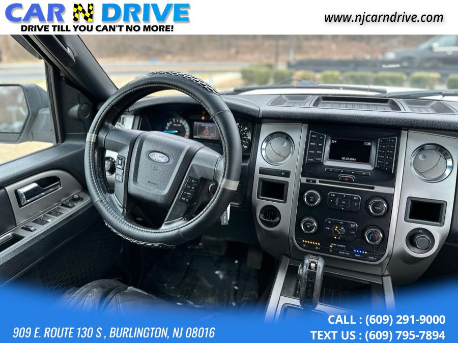 2016 Ford Expedition XLT photo