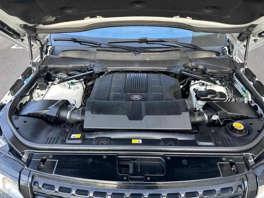 2017 Land Rover Range Rover V8 Supercharged LWB photo