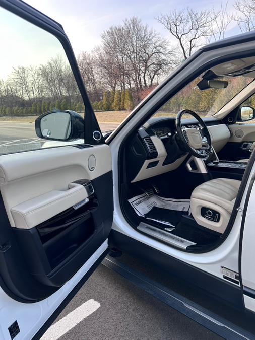 2017 Land Rover Range Rover V8 Supercharged LWB photo