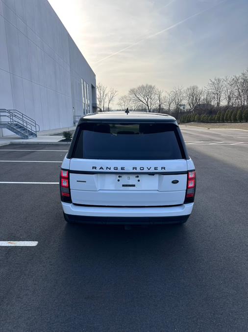 2017 Land Rover Range Rover V8 Supercharged LWB photo