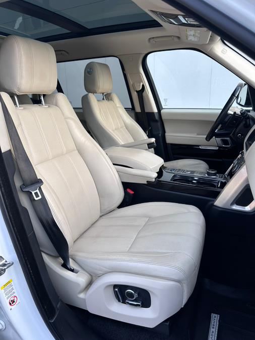 2017 Land Rover Range Rover V8 Supercharged LWB photo