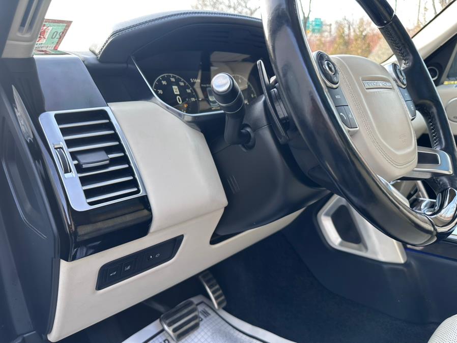 2017 Land Rover Range Rover V8 Supercharged LWB photo