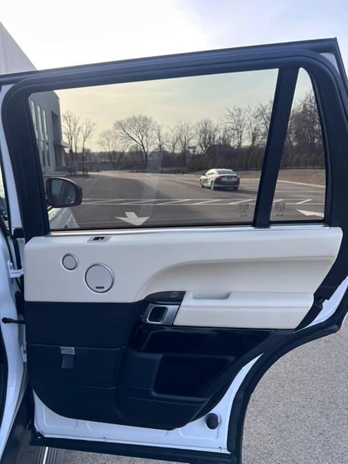 2017 Land Rover Range Rover V8 Supercharged LWB photo