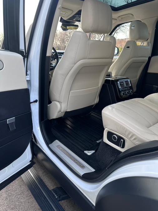 2017 Land Rover Range Rover V8 Supercharged LWB photo