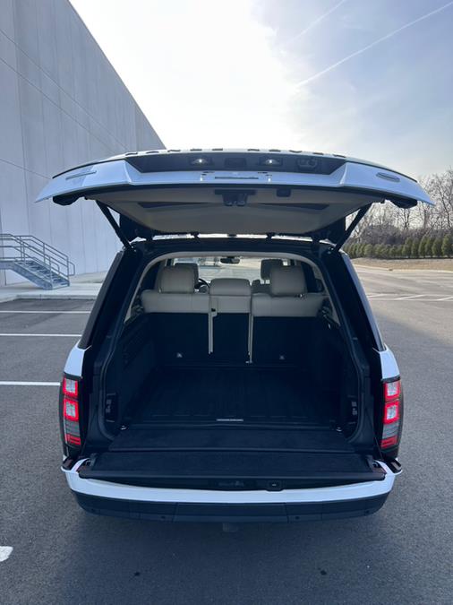2017 Land Rover Range Rover V8 Supercharged LWB photo