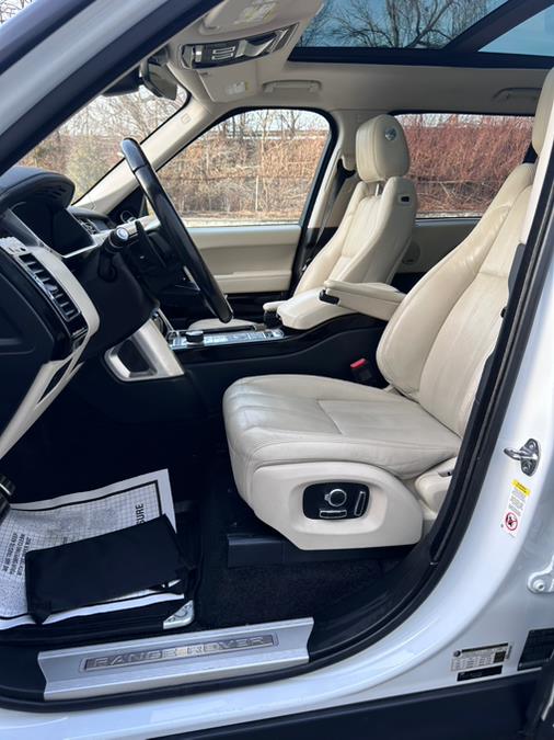 2017 Land Rover Range Rover V8 Supercharged LWB photo