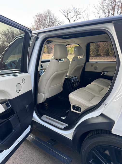 2017 Land Rover Range Rover V8 Supercharged LWB photo