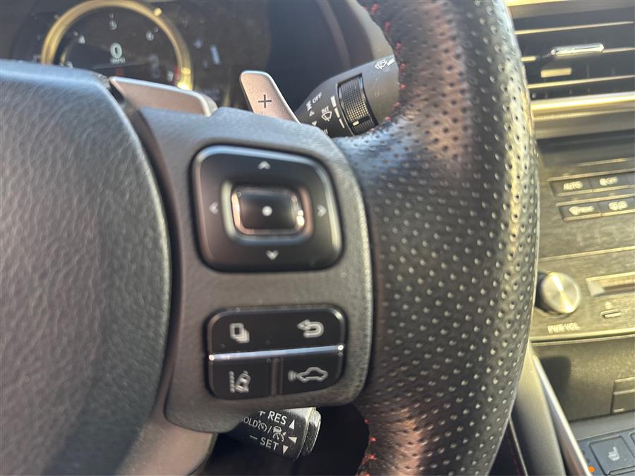 2018 Lexus IS IS photo