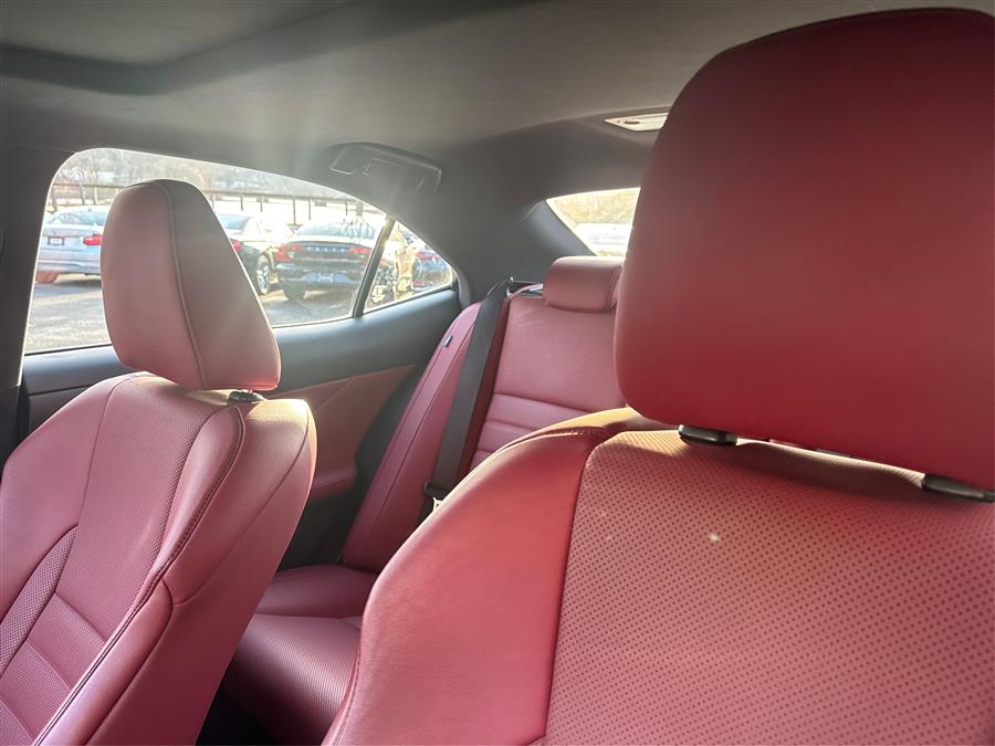 2018 Lexus IS IS photo