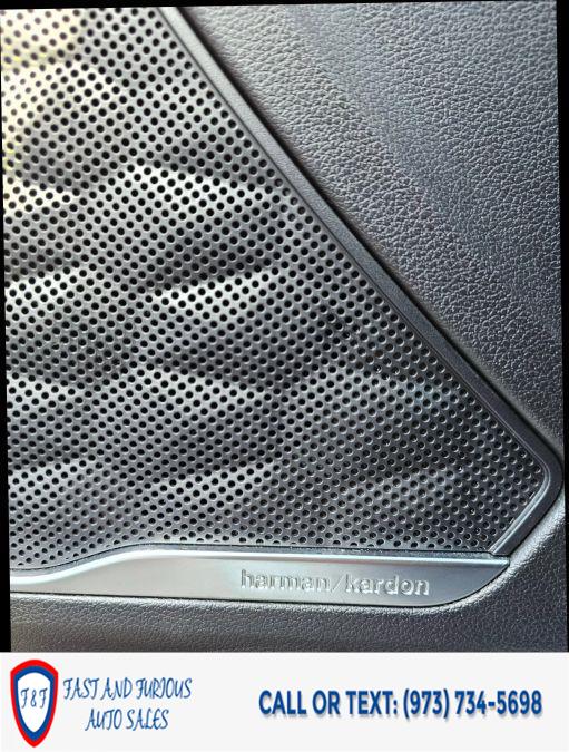 2023 Hyundai Santa Fe Limited Sport Utility 4D photo