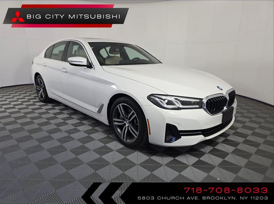 2021 BMW 5-Series 530i xDrive photo