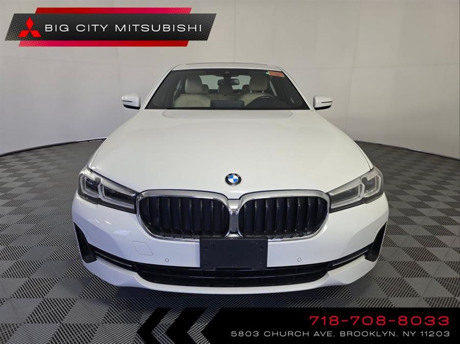 2021 BMW 5-Series 530i xDrive photo