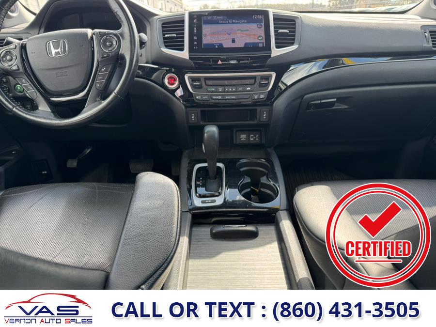 2017 Honda Ridgeline RTL-E 4x4 Crew Cab 5.3'' Bed photo
