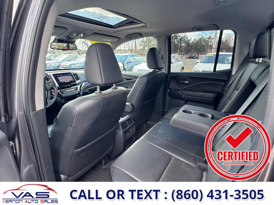 2017 Honda Ridgeline RTL-E 4x4 Crew Cab 5.3'' Bed photo