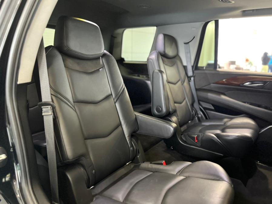 2020 Cadillac Escalade 4WD 4dr Premium Luxury photo