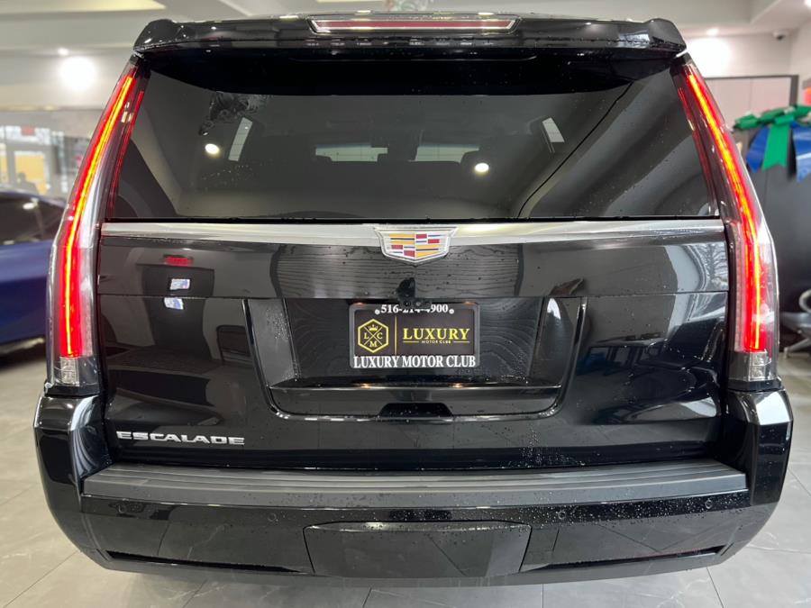 2020 Cadillac Escalade 4WD 4dr Premium Luxury photo