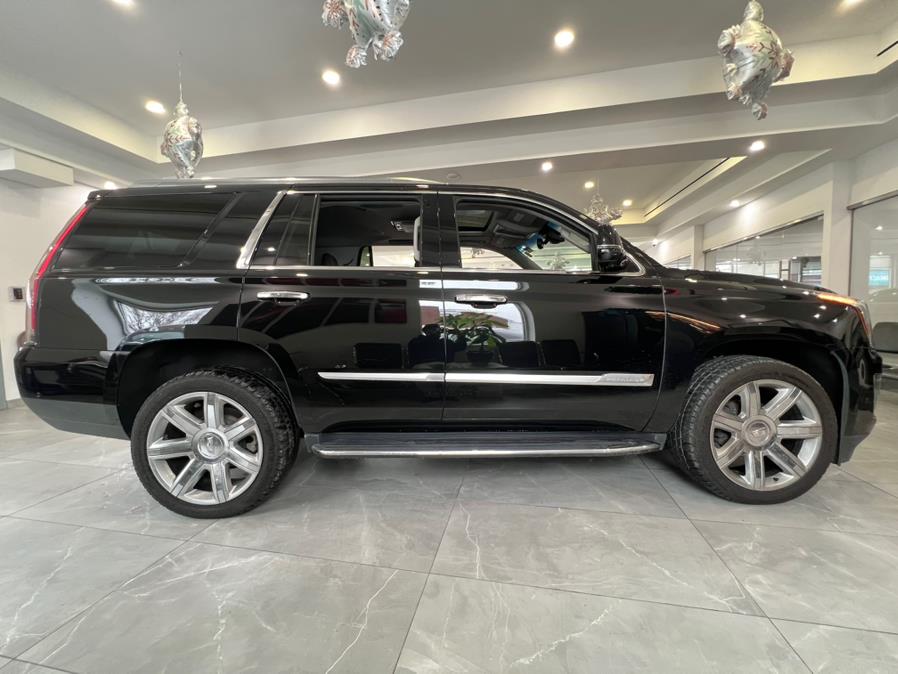 2020 Cadillac Escalade 4WD 4dr Premium Luxury photo