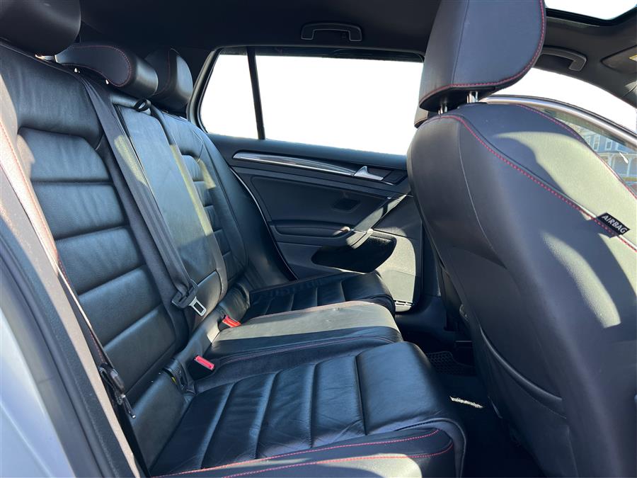 2015 Volkswagen Golf Gti 4dr HB DSG Autobahn photo