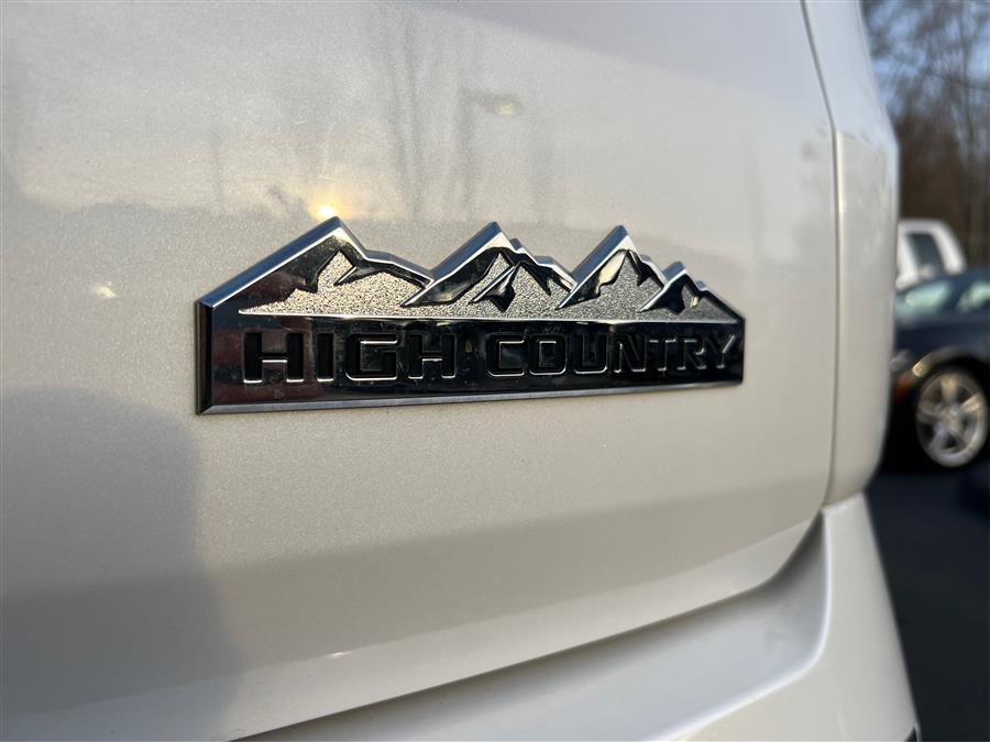 2018 Chevrolet Traverse AWD 4dr High Country w/2LZ photo