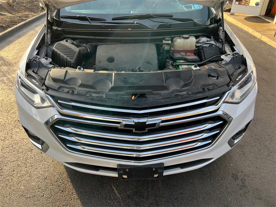 2018 Chevrolet Traverse AWD 4dr High Country w/2LZ photo