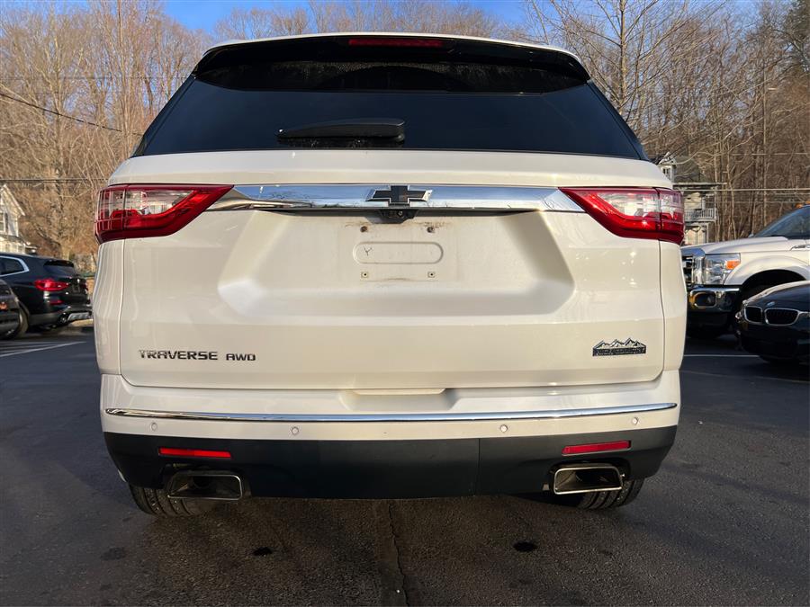 2018 Chevrolet Traverse AWD 4dr High Country w/2LZ photo