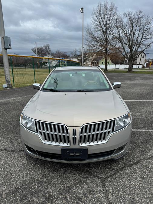 2010 Lincoln MKZ photo