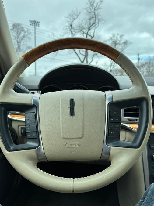 2010 Lincoln MKZ photo