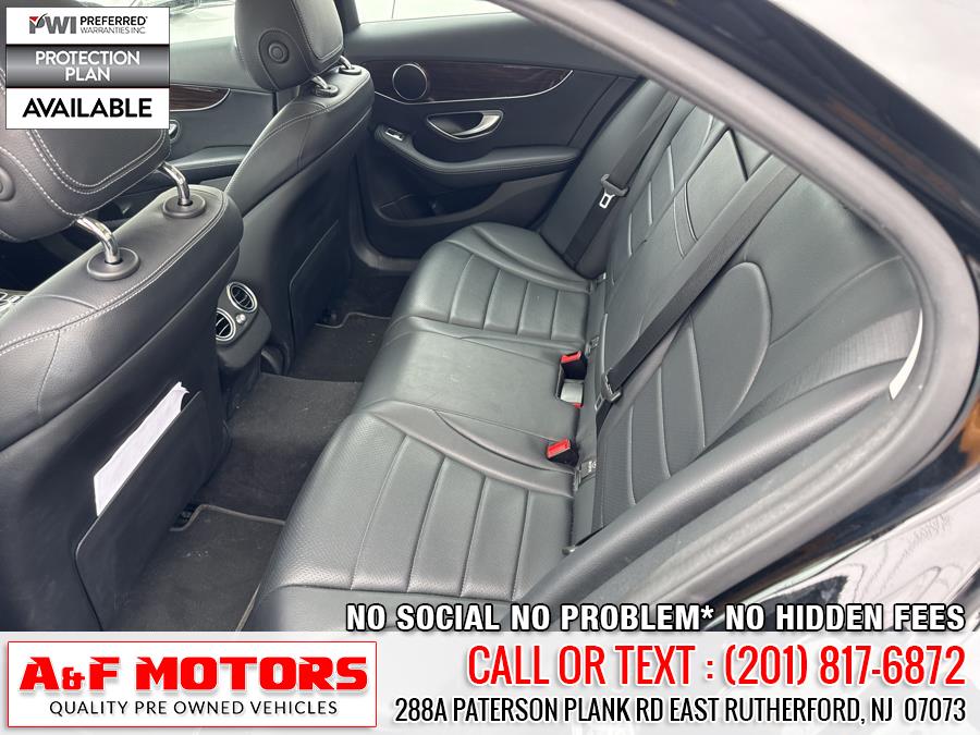 2017 Mercedes-Benz C-Class C 300 4MATIC Sedan with Luxury photo